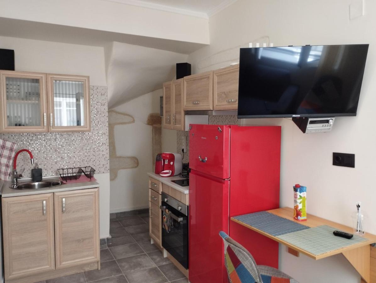 Arcade City Apartment Ретимно Екстериор снимка